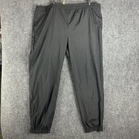 JC Penney Track Pants Mens XL Black Nylon Pockets Zip Cuffs USA Olympics - Picture 1 of 11